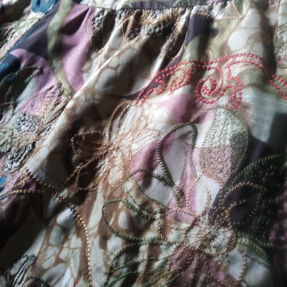 Chico's embroidered floral Shia silk skirt - Picture 4 of 6